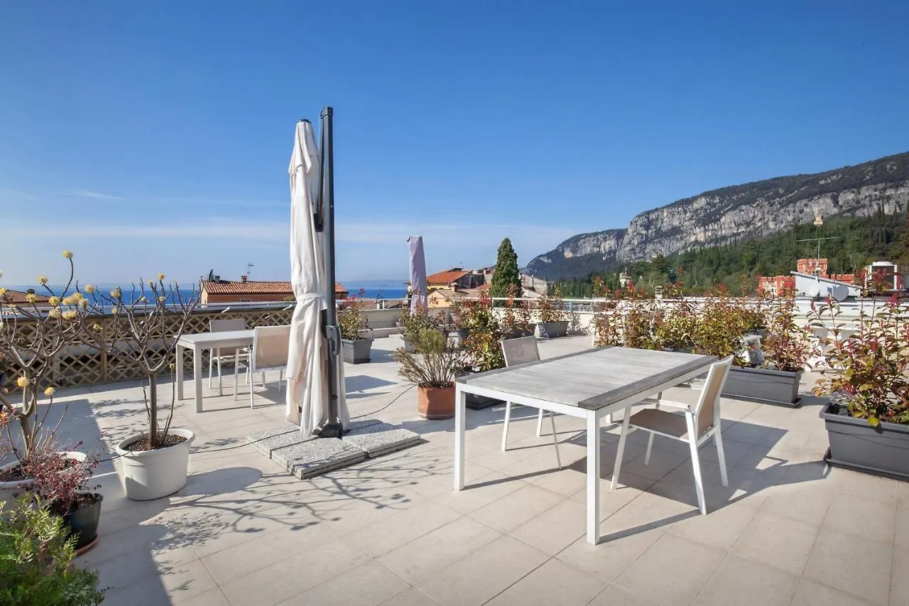 Apartmán La Rocca Relax Garda   Garda (Verona)